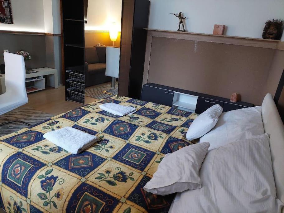 Ujszeged Apartman Luaran gambar