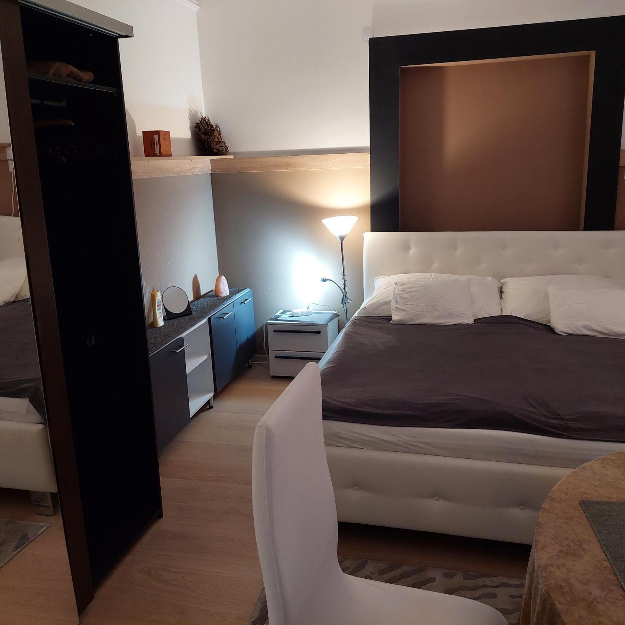 Ujszeged Apartman Luaran gambar