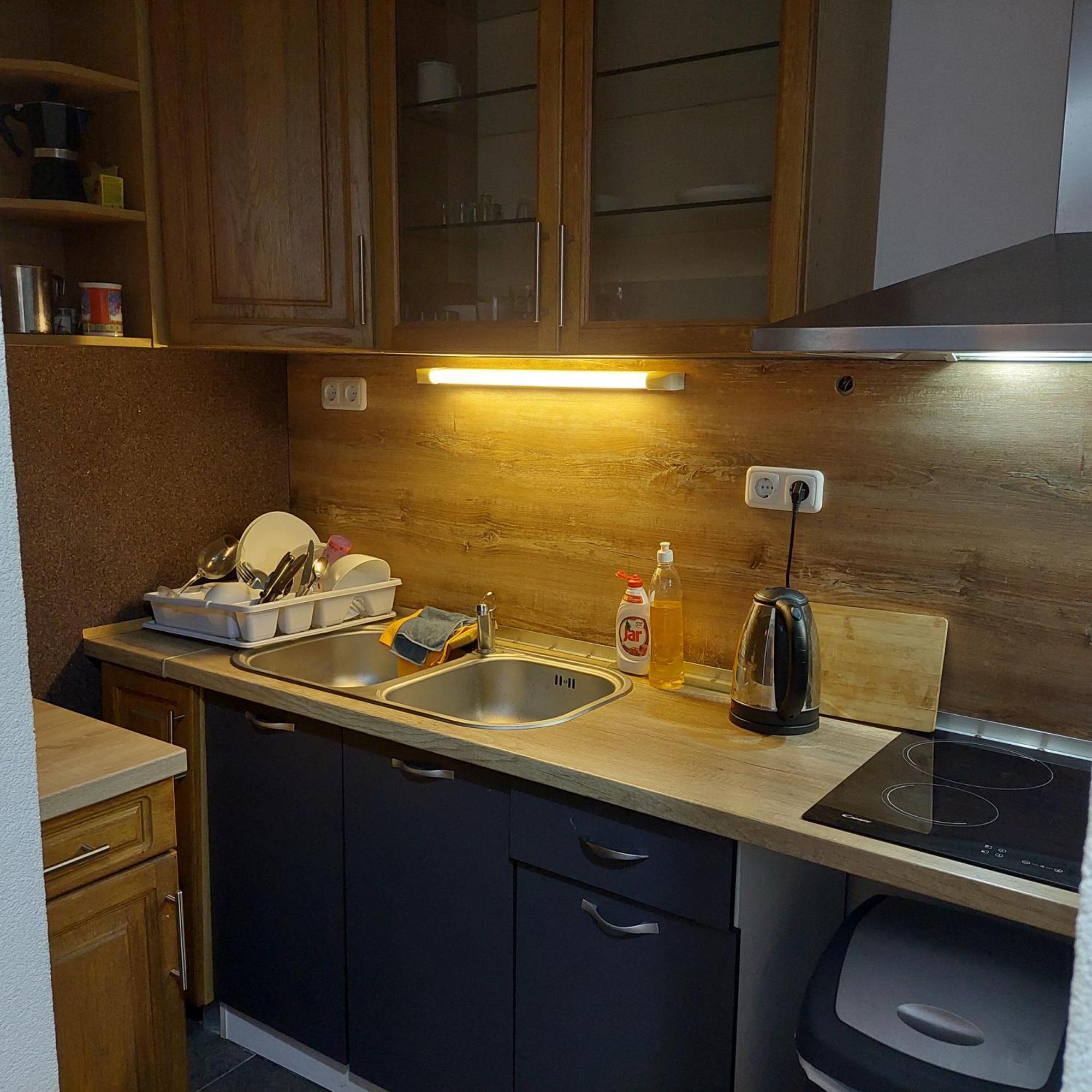 Ujszeged Apartman Bilik gambar